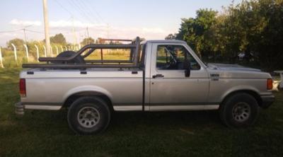 Ford F-150 • 1994 • 200,000 km