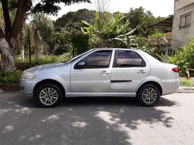Fiat Siena • 2010 • 18,000 km