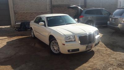 Chrysler 300 C Touring • 2008 • 112,000 km