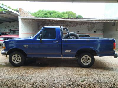 Ford F-150 • 1998 • 300,000 km