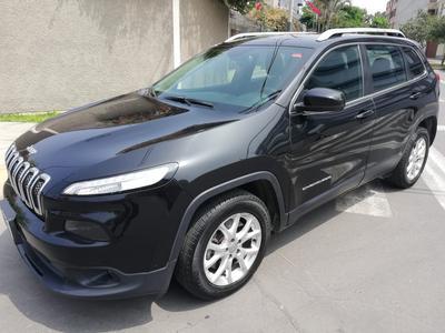 Jeep Cherokee • 2015 • 2,000 km