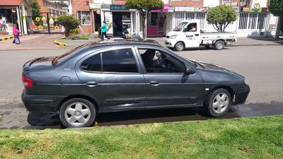 Renault Mégane • 2008 • 180,000 km
