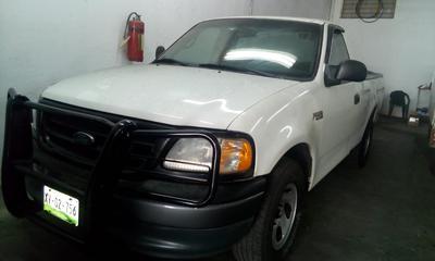 Ford F-250 • 2001 • 100 km