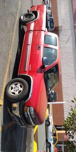 Chevrolet Silverado 2500 • 2000 • 199 km