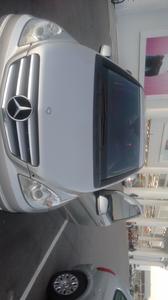 Mercedes-Benz 200 - 300 • 2009 • 110,000 km