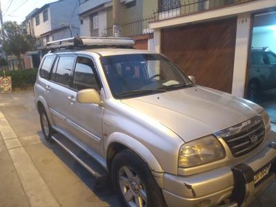 Suzuki Grand Vitara • 2002 • 212,000 km