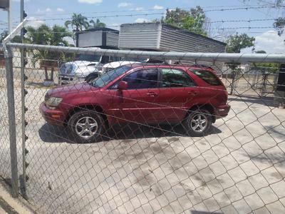 Lexus GX • 1999 • 146,000 km