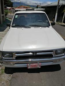 Toyota Hilux • 1994 • 0 km