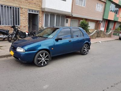 Ford Fiesta • 1999 • 180,000 km