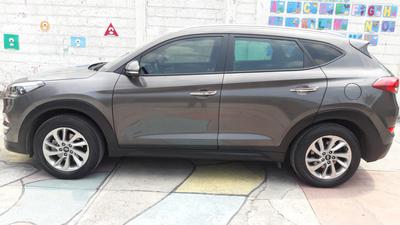 Hyundai Tucson • 2016 • 90,000 km