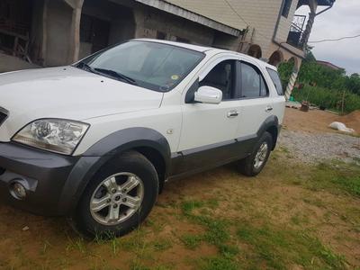 Kia Sorento • 2004 • 243,698 km