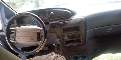 Ford Aerostar • 1992 • 111,111 km