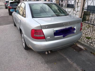 Audi A4 • 1998 • 189,000 km