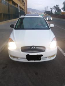 Hyundai Accent • 2011 • 122,000 km
