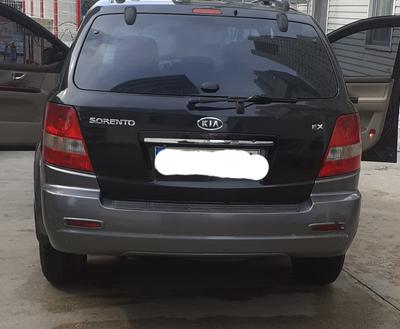 Kia Sorento • 2006 • 298,000 km