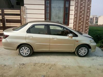 Honda City • 2004 • 198,000 km