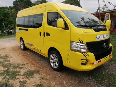 Nissan Np300 • 2014 • 300,000 km