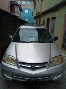 Acura MDX • 2002 • 12,000 km