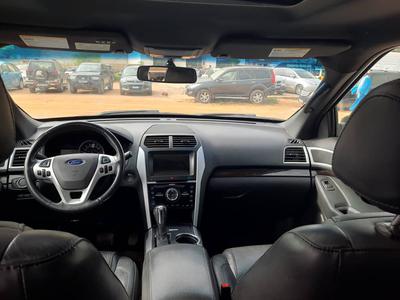 Ford Explorer • 2014 • 67,000 km