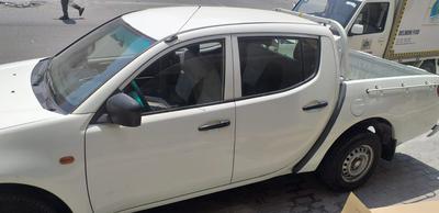 Mitsubishi L200 Pick up • 2009 • 2,009 km