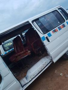 Toyota 4-Runner • 1998 • 15,000 km