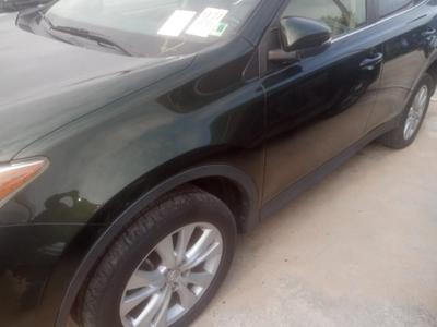 Toyota Corolla • 2014 • 100,000 km