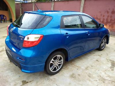 Toyota Matrix • 2008 • 15,000 km