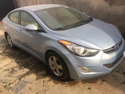 Hyundai Elantra • 2016 • 4 km