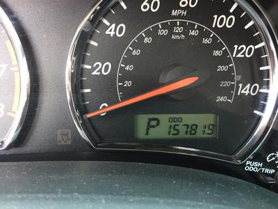 Toyota 4 Runner Limited • 2013 • 157,000 km