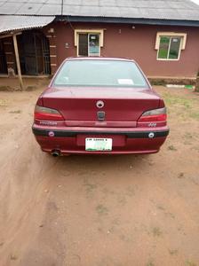 Peugeot  • 2004 • 11,000 km