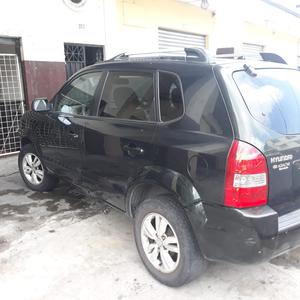 Hyundai Tucson • 2009 • 290,000 km