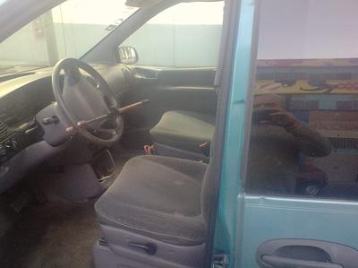 Chrysler Voyager • 1996 • 100,000 km