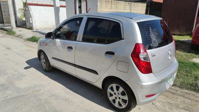 Hyundai i10 • 2014 • 95,500 km