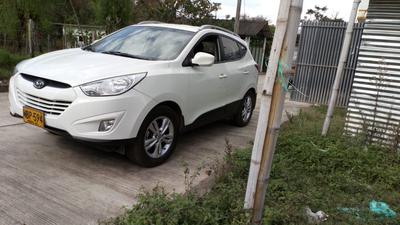 Hyundai Tucson • 2012 • 65,000 km
