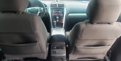 Ford Explorer • 2014 • 80,000 km