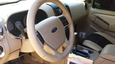 Ford Explorer • 2006 • 250,000 km