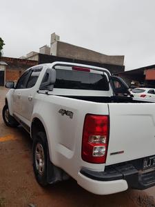 Chevrolet S-10 • 2015 • 180,000 km