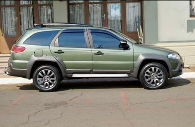 Fiat Palio Weekend • 2015 • 104,557 km