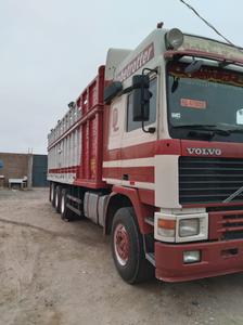 Volvo 240 • 1988 • 1,000 km