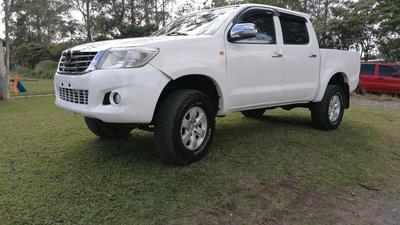 Toyota Hilux • 2014 • 155 km