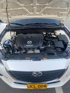 Mazda 3 • 2019 • 30,000 km