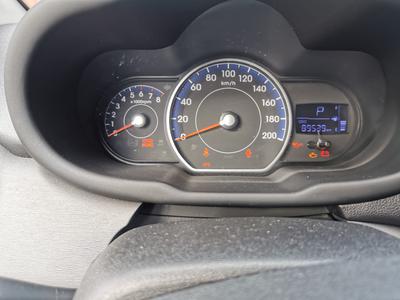 Hyundai i10 • 2013 • 90,000 km