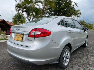 Ford  • 2012 • 32,000 km