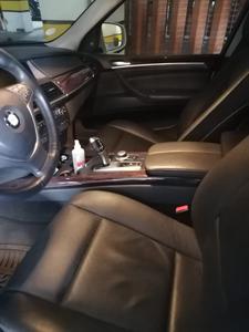 BMW X5 • 2008 • 132,739 km