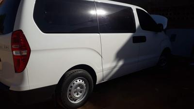 Hyundai H1 • 2017 • 151,000 km