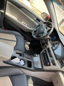 Hyundai Sonata • 2018 • 31,000 km
