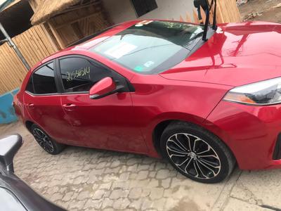 Toyota Corolla • 2015 • 88,000 km