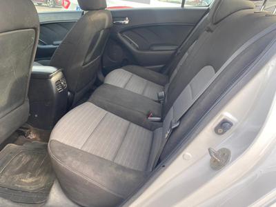 Kia Optima • 2014 • 25,000 km