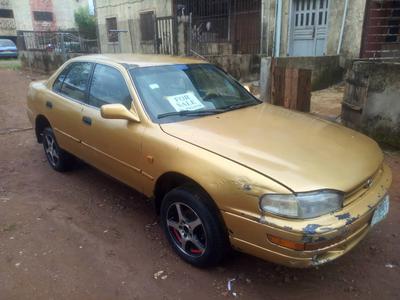 Toyota Camry • 1998 • 143,737 km