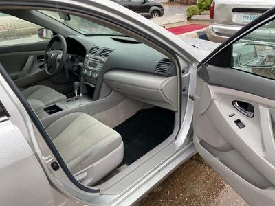 Toyota Camry • 2009 • 140,000 km